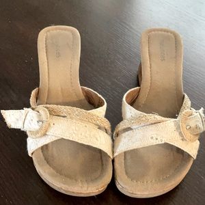 Tan sandal wedges